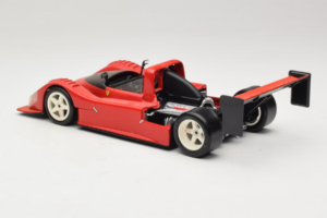 Ferrari 333 SP Czerwony Z Białymi Kołami Hot Wheels 1:18 29230 Metal — zdjęcie 5 z 8