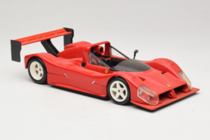 Ferrari 333 SP Czerwony Z Białymi Kołami Hot Wheels 1:18 29230 Metal — zdjęcie 6 z 8
