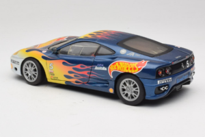 Ferrari 360 Modena Challenge #5 Hot Wheels Purple Fire Livery 1999 Bburago 1:18 29619 Metal — zdjęcie 7 z 8