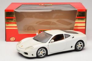 Ferrari 360 Modena Biały Bburago 1:18 3368-W1 Metal — zdjęcie 8 z 8