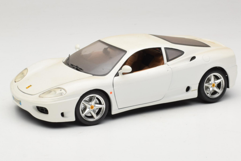 Ferrari 360 Modena Biały Bburago 1:18 3368-W1 Metal