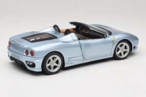 Ferrari 360 Spider Niebieski The Italian Job Hot Wheels 1:18 P9905 Metal — zdjęcie 2 z 6