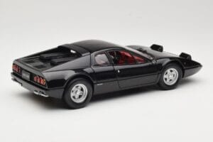 Ferrari 365 GT4/BB Czarny Kyosho 1:18 08173K Metal — zdjęcie 3 z 8