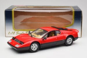 Ferrari 365 GT4/BB Czerwony Kyosho 1:18 08173R Metal — zdjęcie 8 z 8