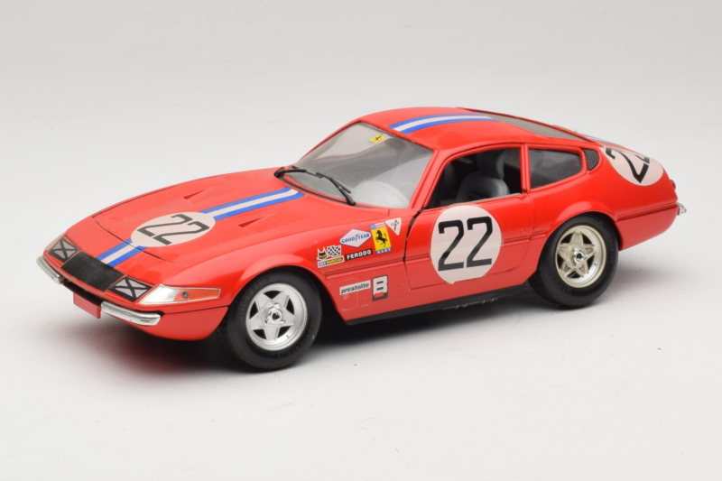 Ferrari 365 GTB/4 Daytona #22 Czerwony 1969 Techno Giodi 1:18 40011-P1 Metal