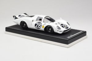 Ferrari 365 P2 #28 M. Gregory / J. Schlesser NART 24 Hours of Daytona 1967 Biały AB Models 1:18 REMC019 Żywica — zdjęcie 4 z 6