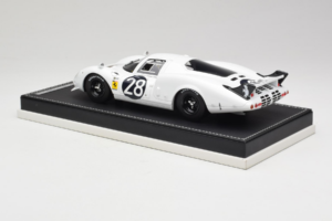 Ferrari 365 P2 #28 M. Gregory / J. Schlesser NART 24 Hours of Daytona 1967 Biały AB Models 1:18 REMC019 Żywica — zdjęcie 5 z 6