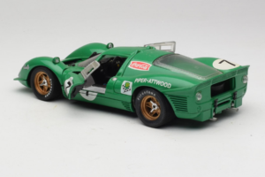 Ferrari 412P #7 Zielony 24 Hours of Daytona 1967 Eagles Race 1:18 37000 Metal — zdjęcie 5 z 8