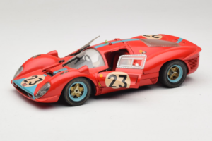 Ferrari 412P #23 W. Mairesse / J. Beurlys Le Mans 1967 Czerwony Revell 1:18 48826 Metal — zdjęcie 2 z 8
