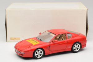 Ferrari 456 GT Ferrari Model Club Czerwony Bburago 1:18 3036-P1 Metal — zdjęcie 8 z 8