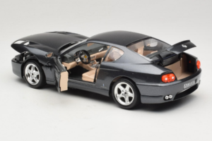 Ferrari 456 GT Szary Metallic Lakier Specjalny Bburago 1:18 3036 D Metal — zdjęcie 5 z 8
