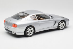 Ferrari 456 GT Srebrny Bburago 1:18 3036-M2 Metal — zdjęcie 3 z 8