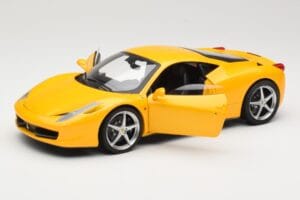 Ferrari 458 Italia Żółty Hot Wheels 1:18 P9894 Metal — zdjęcie 2 z 8
