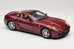 Ferrari 599 GTB Fiorano Ciemnoczerwony Hot Wheels 1:18 M1200 Metal — zdjęcie 6 z 8