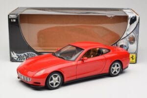 Ferrari 612 Scaglietti Rosso Corsa Hot Wheels 1:18 B6047 Metal — zdjęcie 8 z 8