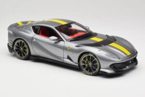 Ferrari 812 Competizione Grigio Coburn Bburago 1:18 18-01647 Metal — zdjęcie 6 z 8