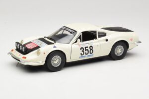 Ferrari Dino 246 GT Biały Anson 1:18 3580 Metal