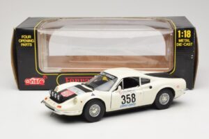 Ferrari Dino 246 GT Biały Anson 1:18 3580 Metal — zdjęcie 8 z 8
