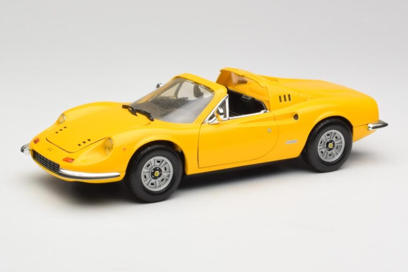 Ferrari Dino 246 GTS Żółty Hot Wheels 1:18 23920 Metal