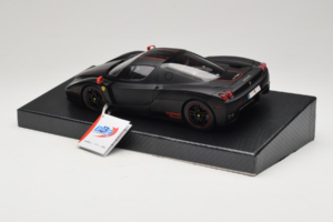 Ferrari Enzo Matt Black Edycja Limitowana BBR 1:18 HE180029 Metal — zdjęcie 7 z 9