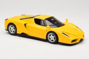 Ferrari Enzo Żółty Hot Wheels 1:18 C1550 Metal — zdjęcie 6 z 8