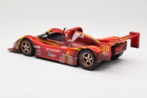 Ferrari F333 SP #30 Moretti 2001 Hot Wheels 1:18 29750 Metal — zdjęcie 5 z 6