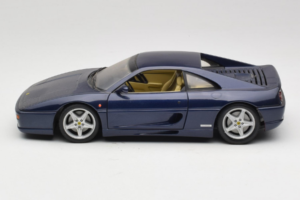 Ferrari F355 Berlinetta Niebieski Metaliczny UT Models 1:18 180074020-B1 Metal — zdjęcie 4 z 8