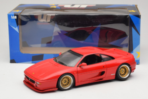 Ferrari F355 Berlinetta Czerwony Z Niestandardowymi Złotymi Felgami UT Models 1:18 180074020-P5 Metal — zdjęcie 8 z 8