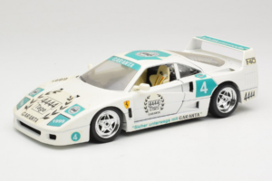 Ferrari F40 4444 Tage Garanta #4 Biały Bburago 1:18 3332-W5 Metal