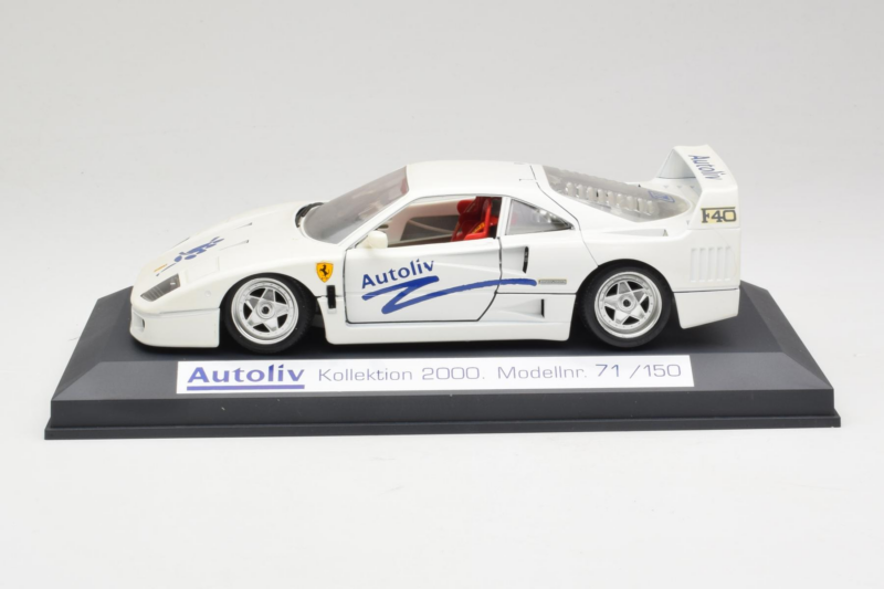Ferrari F40 Autoliv Biały Edycja Limitowana 150 szt Exclusive Cars 1:18 EC001 Metal