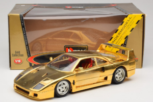 Ferrari F40 Chrome Gold Limited Edition 250 pcs Bburago 1:18 3332-G1 Metal — zdjęcie 8 z 8