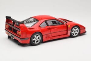 Ferrari F40 Competizione Test Version Czerwony Hot Wheels 1:18 P9922 Metal — zdjęcie 3 z 8