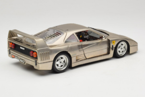Ferrari F40 Dark Chrome Silver Kroymans Edycja Limitowana Bburago 1:18 3032-C2 Metal — zdjęcie 3 z 8