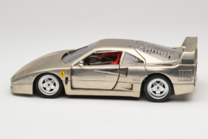 Ferrari F40 Dark Chrome Silver Kroymans Edycja Limitowana Bburago 1:18 3032-C2 Metal — zdjęcie 4 z 8