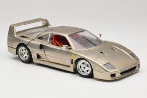 Ferrari F40 Dark Chrome Silver Kroymans Edycja Limitowana Bburago 1:18 3032-C2 Metal — zdjęcie 6 z 8
