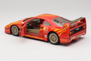 Ferrari F40 Evoluzione #3 Brummel Czerwony 1987 Bburago 1:18 3022-P2 Metal — zdjęcie 5 z 8
