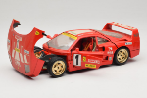 Ferrari F40 Evoluzione #1 Pirelli Czerwony 1992 Bburago 1:18 3042-P1 Metal — zdjęcie 2 z 8