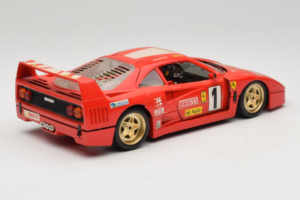 Ferrari F40 Evoluzione #1 Pirelli Czerwony 1992 Bburago 1:18 3042-P1 Metal — zdjęcie 3 z 8
