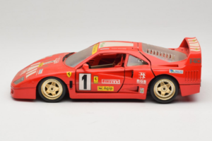 Ferrari F40 Evoluzione #1 Pirelli Czerwony 1992 Bburago 1:18 3042-P1 Metal — zdjęcie 4 z 8