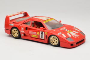 Ferrari F40 Evoluzione #1 Pirelli Czerwony 1992 Bburago 1:18 3042-P1 Metal — zdjęcie 6 z 8