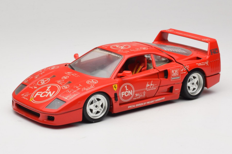 Ferrari F40 Evoluzione FC Nürnberg Special Edition Czerwony Bburago 1:18 3042-FCN Metal