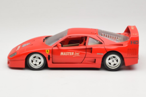 Ferrari F40 Evoluzione Czerwony Master Line Bburago 1:18 3042-M1 Metal — zdjęcie 4 z 8