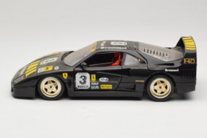 Ferrari F40 Magneti Marelli #3 Czarny Bburago 1:18 3022-B1 Metal — zdjęcie 4 z 8