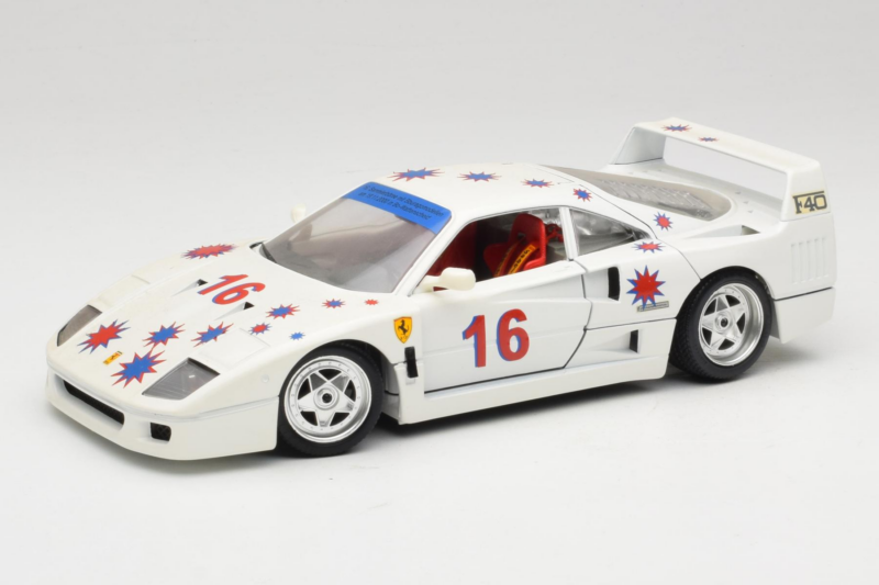 Ferrari F40 #16 Borsenmodells Biały Limited Edition 333 pcs 1987 Bburago 1:18 3332-W1 Metal