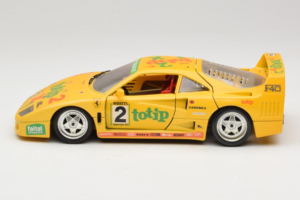 Ferrari F40 Totip Jolly Club #2 Żółty Bburago 1:18 3332-Y1 Metal — zdjęcie 4 z 8