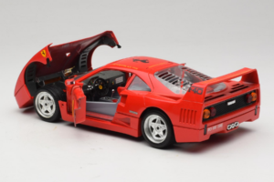 Ferrari F40 #8 Bevro International Czerwony 1987 Bburago 1:18 3332-P3 Metal — zdjęcie 5 z 8