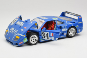 Ferrari F40 #34 M. Ferte / Thavenin / Palau Pilot Niebieski 1987 Bburago 1:18 3032-B1 Metal — zdjęcie 2 z 8