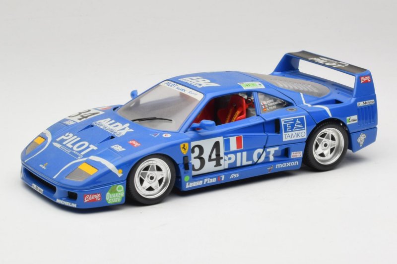Ferrari F40 #34 M. Ferte / Thavenin / Palau Pilot Niebieski 1987 Bburago 1:18 3032-B1 Metal