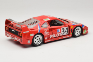 Ferrari F40 LM Pilot #34 Ferte / Thavenin / Palau 24 Hours of Le Mans 1995 Czerwony Bburago 1:18 3032-P3 Metal — zdjęcie 3 z 8