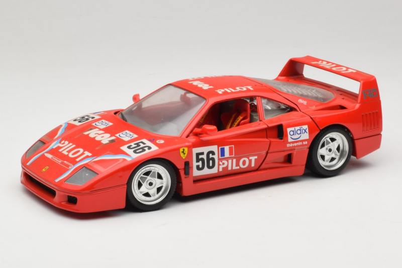 Ferrari F40 #56 Pilot Czerwony 1987 Bburago 1:18 3332-P2 Metal